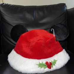 NEW Disney Bucket hat 