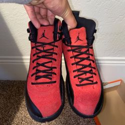 J's Never Been Worn Cash app Or Venmo Me And I will  Ship Them Same Day Depending On Location. Shipping Can Cost Extra . 