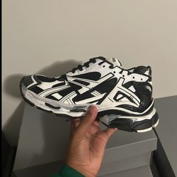 Balenciga Runners 