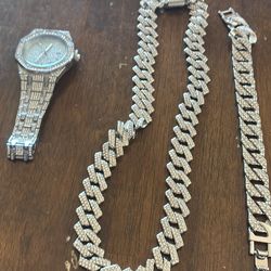 Costume jewelry luxury set