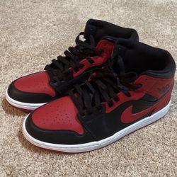 Jordan 1s Worn A Few Times 