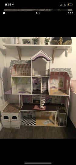 Dollhouse
