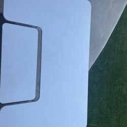 Foldable desk 