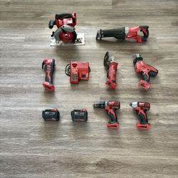 Milwaukee Tool Set