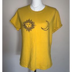 Super Cute Moon Sun Top. Size XL