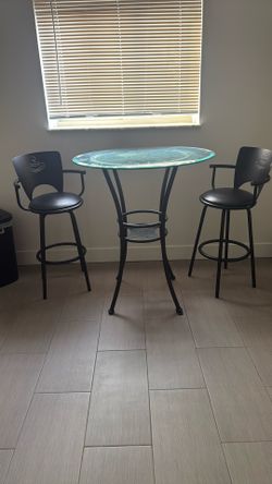 Kitchen Table And Chairs