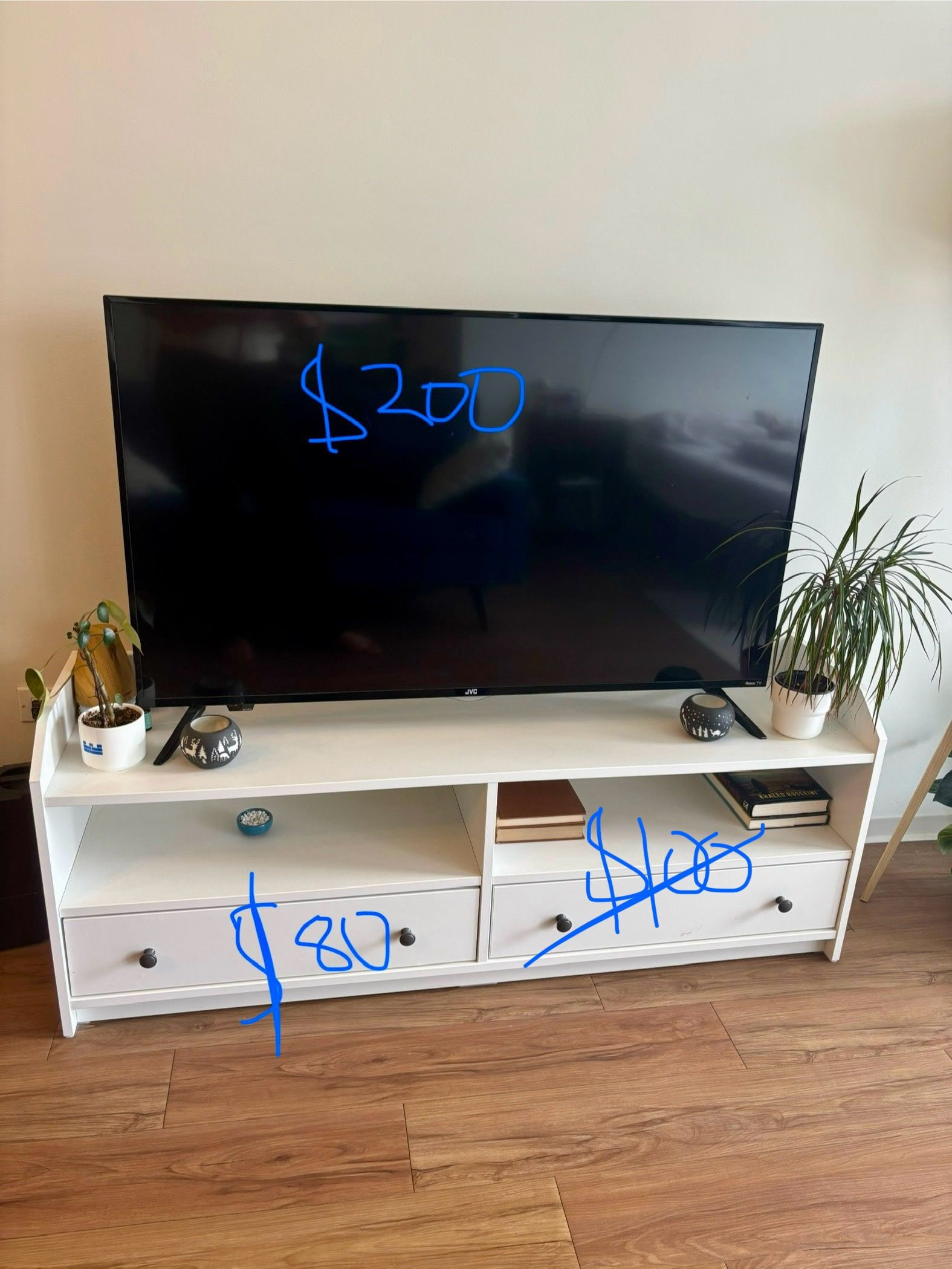 43 Inch Roku Smart TV And IKEA TV Stand