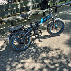 Lectric Ebike Up For Grabs Asking $500 Needs New Brake Pads I'm Willing To Take $50 Off Bringing The Price To $450 