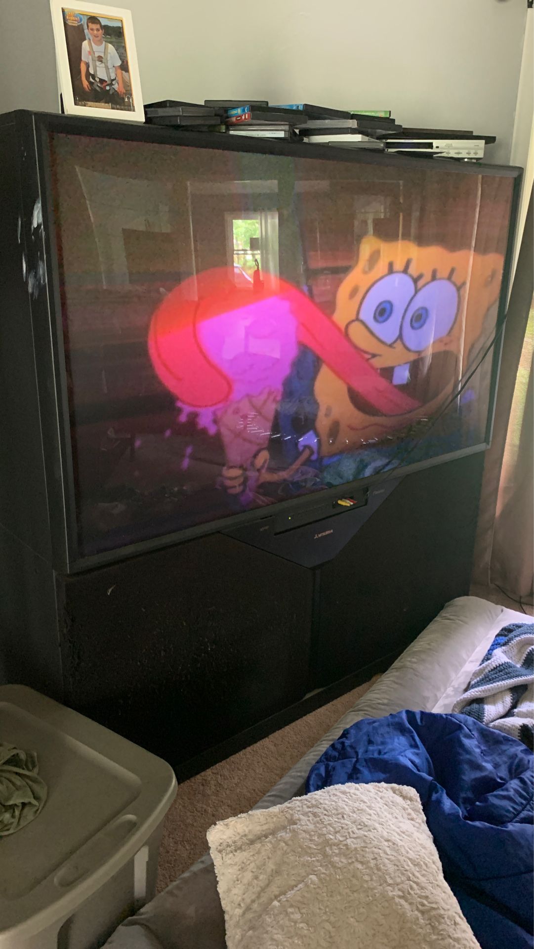 Large working TV $50