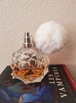 Ariana grande perfume Ari