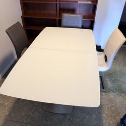 Extendable White Glass Dining Table With 6 Chairs