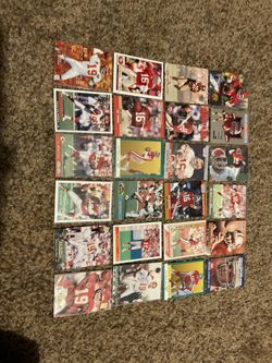 24 Joe Montana Football Cards With Inserts San Francisco 49ers & KC Chiefs Legend HOF 