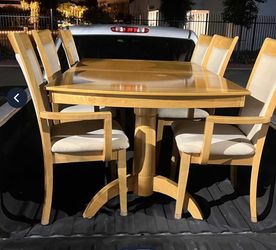 Solid Maple Wood Dining Table Set w/ 6 Upholstered Chairs