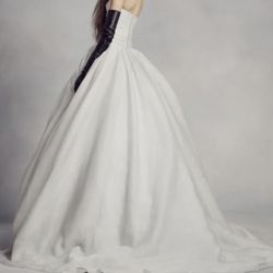 Vera Wang Organza Ballgown $750 Brand New With Tags