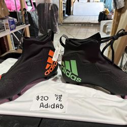 Adidas $20  SIZE 12  Nuevos