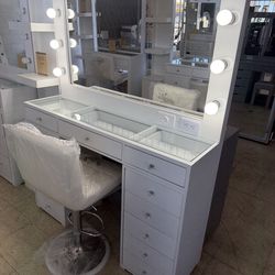 New White Vanity