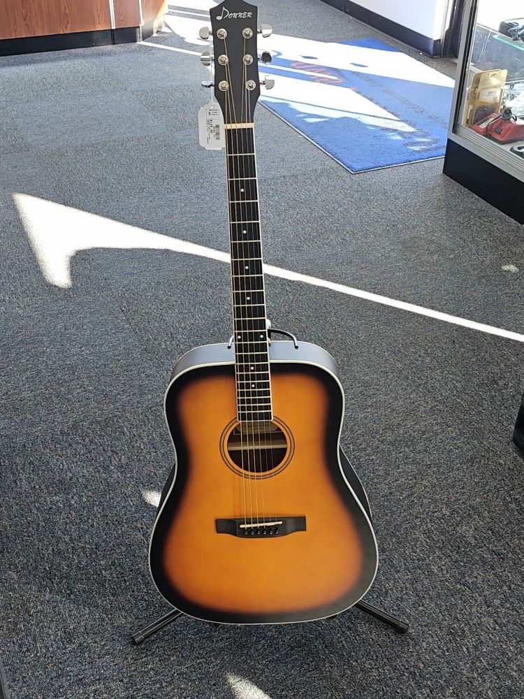 Donner Acoustic Guitar. DAG-1S. ASK FOR RYAN. #00(contact info removed)