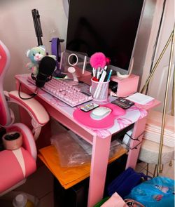 Teclado rosa con mousse