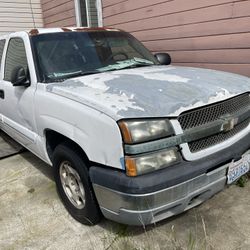 2003 Chevrolet Silverado for parts Selling Complete