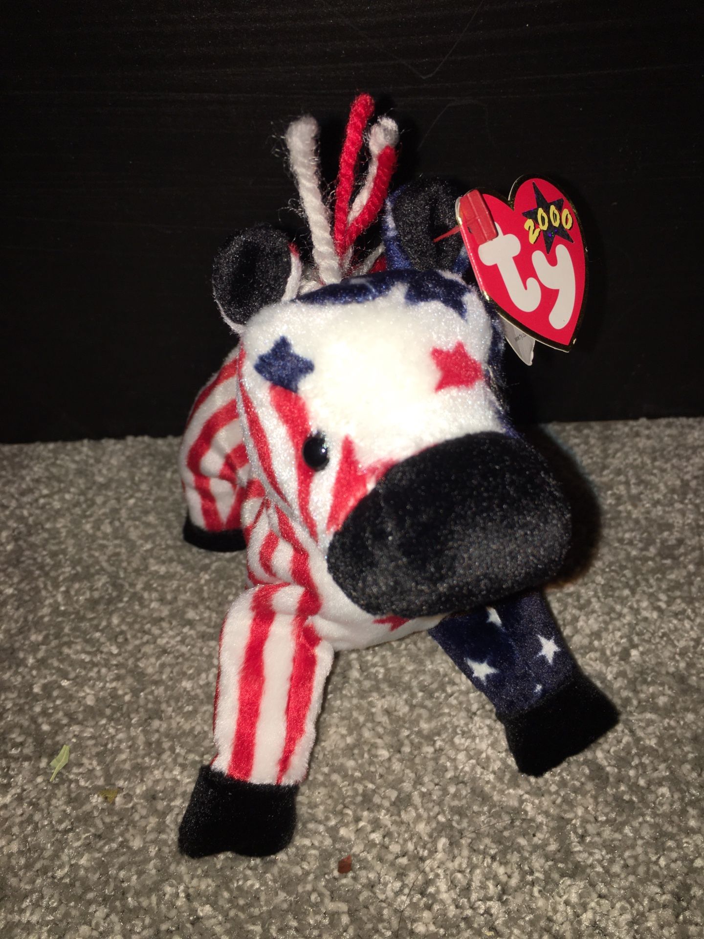 Beanie Baby Lefty 2000