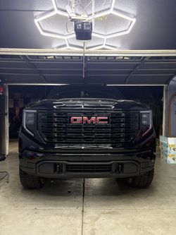 Car Wraps / Car Vinyl