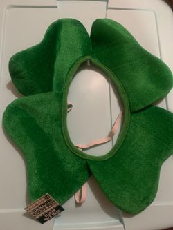 Hat shamrock hat $1