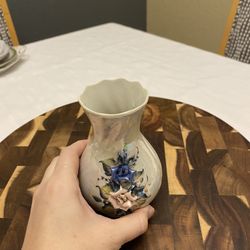 Small Vase 
