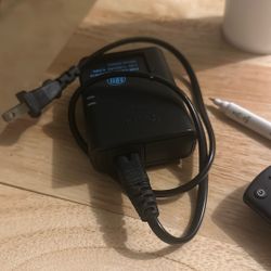 Cannon Camera Charger 