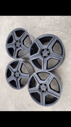 4 — 19x9.5 19x9 5x112 5x4.41 Stock Mercedes Benz S550 S600 S63 S65 AMG Stock Wheels RIMS!!