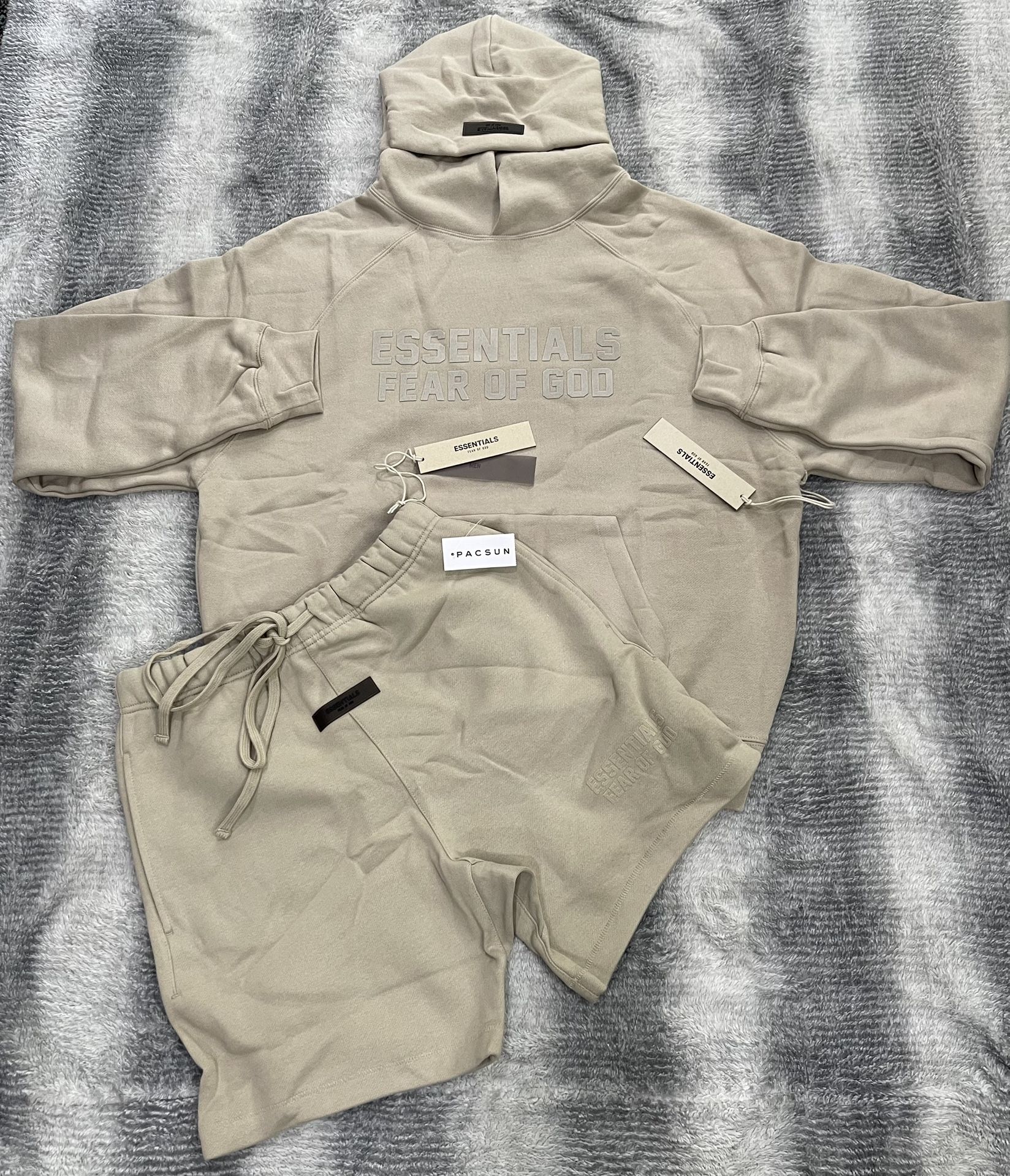 Fear Of God Essentials Smoke 2 Piece Set FW22 in Small