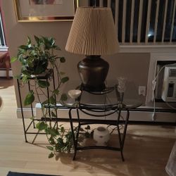 Family Room, Living Room Coffee & End Tables 