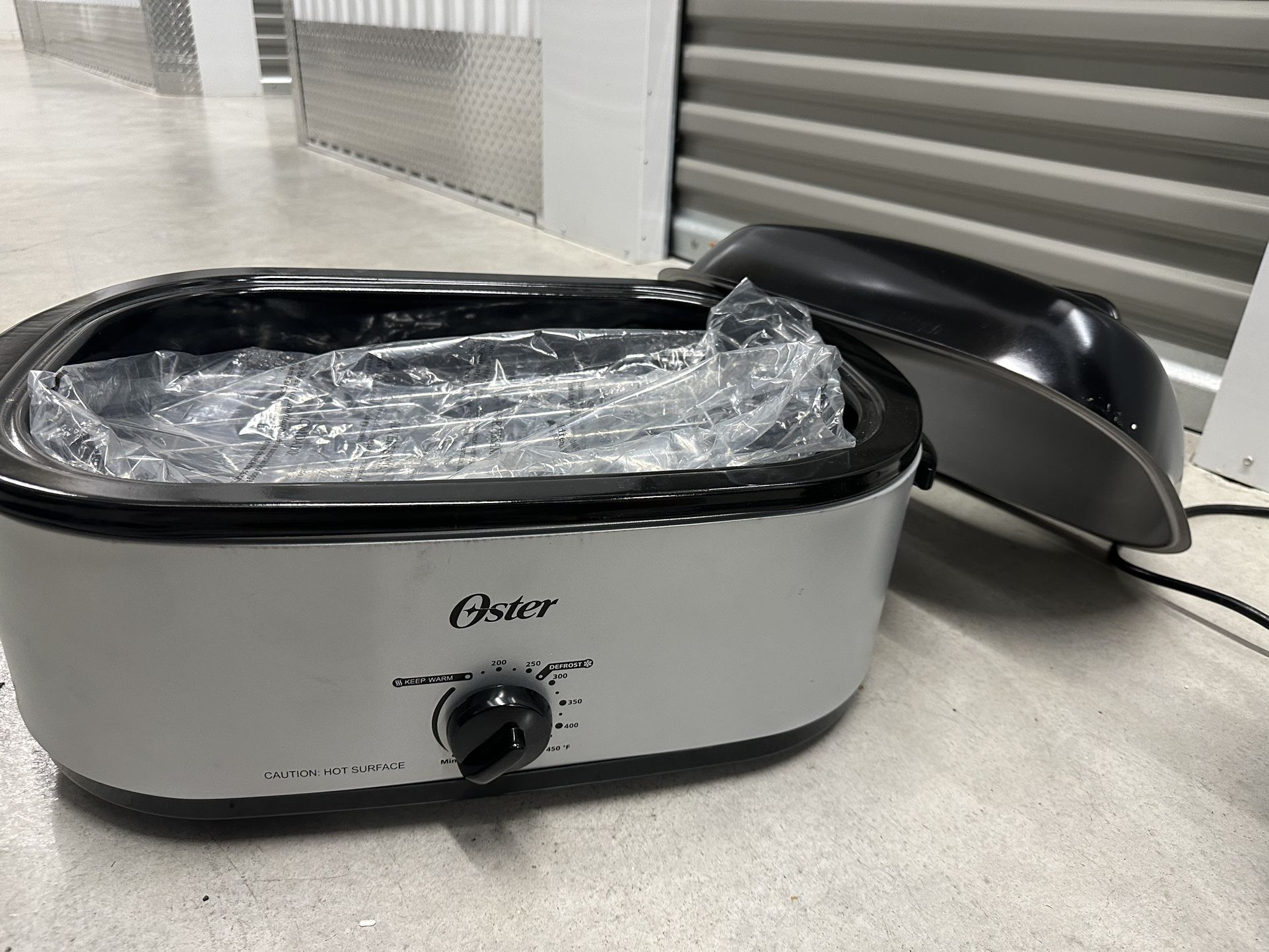 Oster 24-Pound Turkey Roaster Oven, 18-Quart NEW