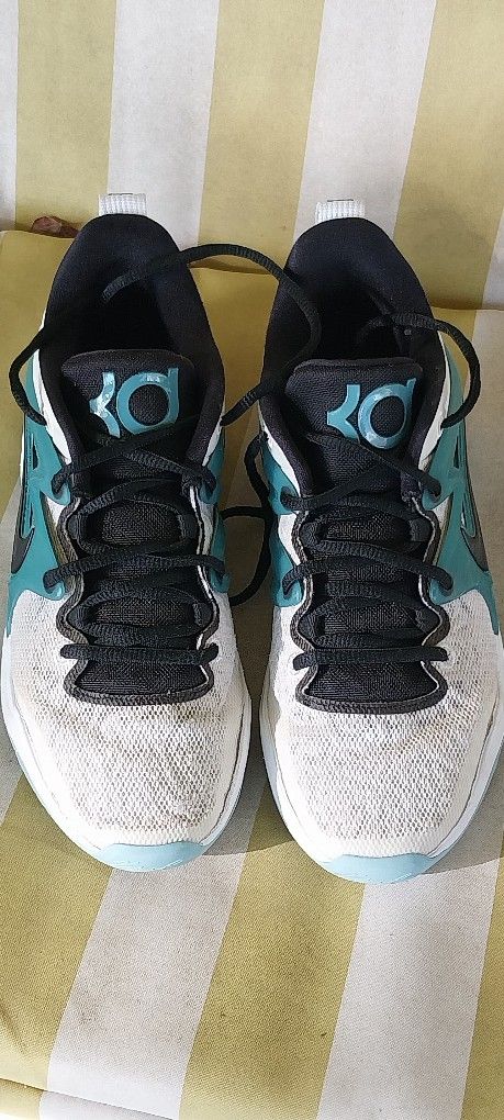 Nike KD Black-volt-photon Dust