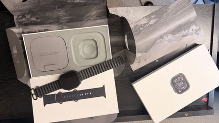 Apple Watch Ultra 3 49mm GPS + Cellular – Like New w/ Box – $700