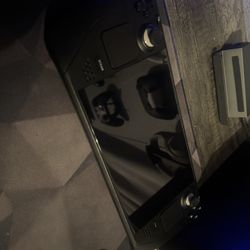 Steam Deck 512GB With 256GB SD Card