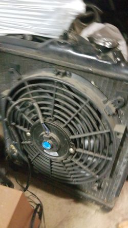 96-00 civic radiator with fan