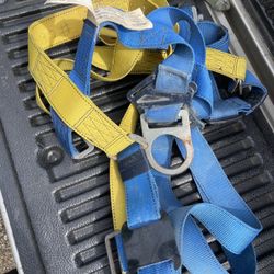 safewaze harness For Construction Work