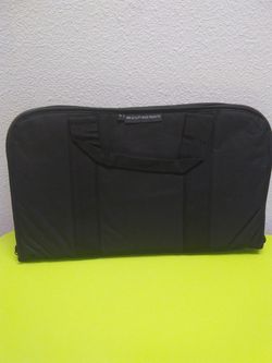 Padded gun case