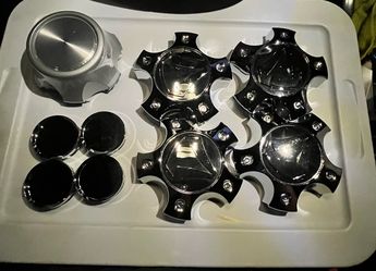 Wheel center caps