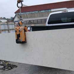 BLIZZARD WHITE QUARTZ KITCHEN COUNTERTOP 2' × 9'