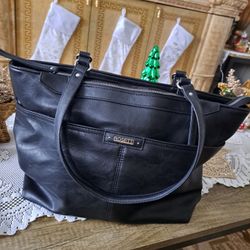 Black Purse 