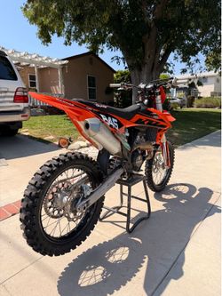 2022 KTM 250 SX-F