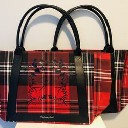 $30 Each Victoria  Tote Bag It’s All Brand New and Pick Up Gahanna