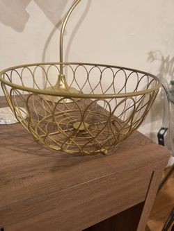 Large fruit bowl