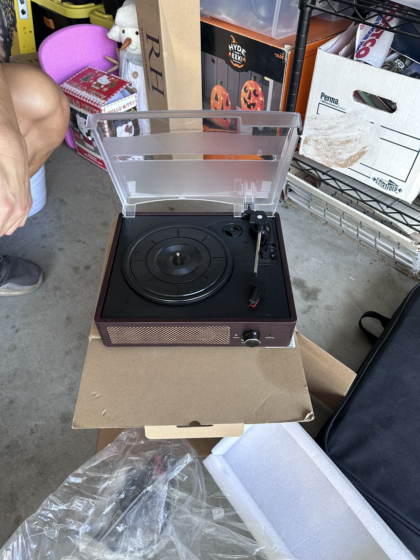 Bluetooth Vinyl Player