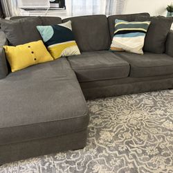 Jennifer Convertible Chase Sleeper Sofa 