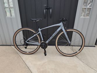 Specialized Sirrus adventure/fitness hybrid bike Size S