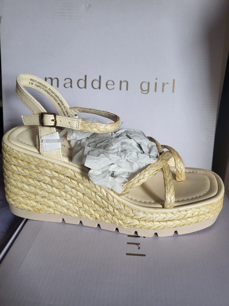 Madden Girl Wedges