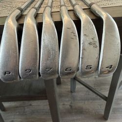 Nike Ignite Iron Set 3-PW Flex Nike Ignite Steel Missing 8 Iron