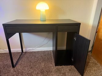 IKEA Micke Desk